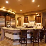 Luxe-Mountain Estate-Heated Pool-Paradise Valley