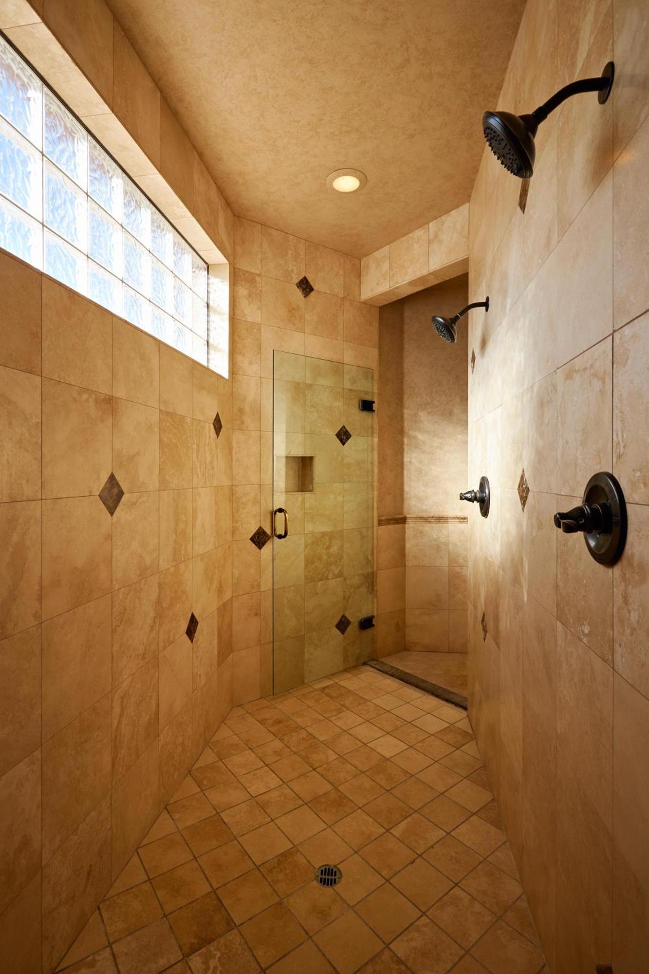 Luxe-mountain Estate-heated Pool-paradise Valley Holiday home